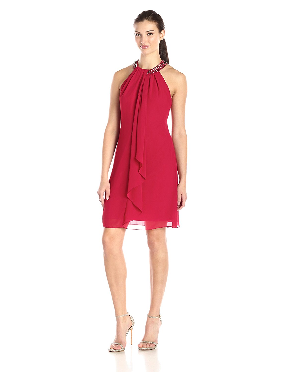 Vestido con bordado en escote