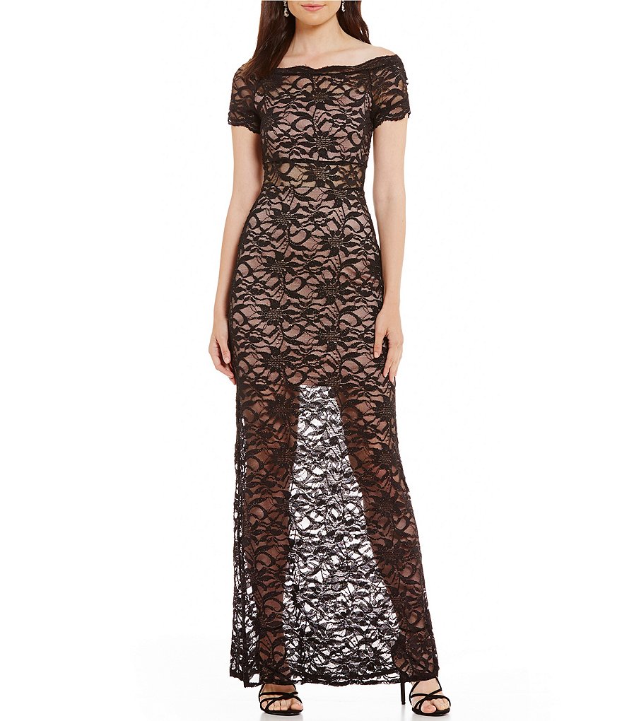 Vestido off the shoulder de encaje con transparencia en cintura