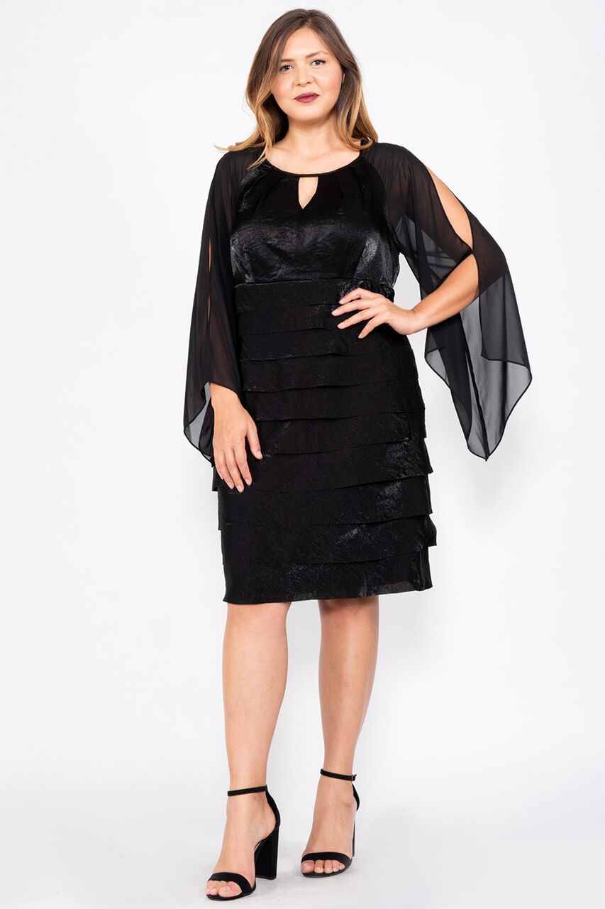 Vestido con volados y mangas
