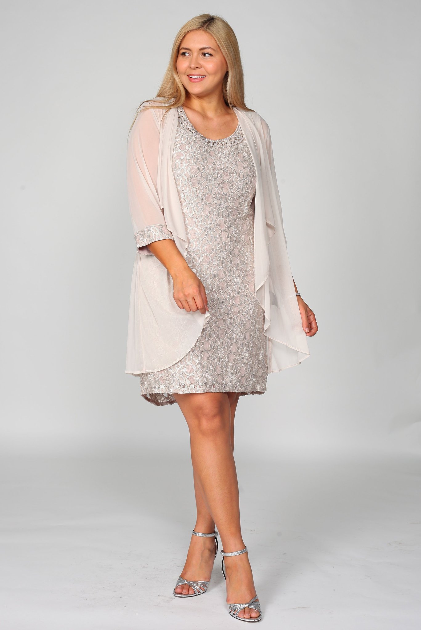 Conjunto de casaca y vestido