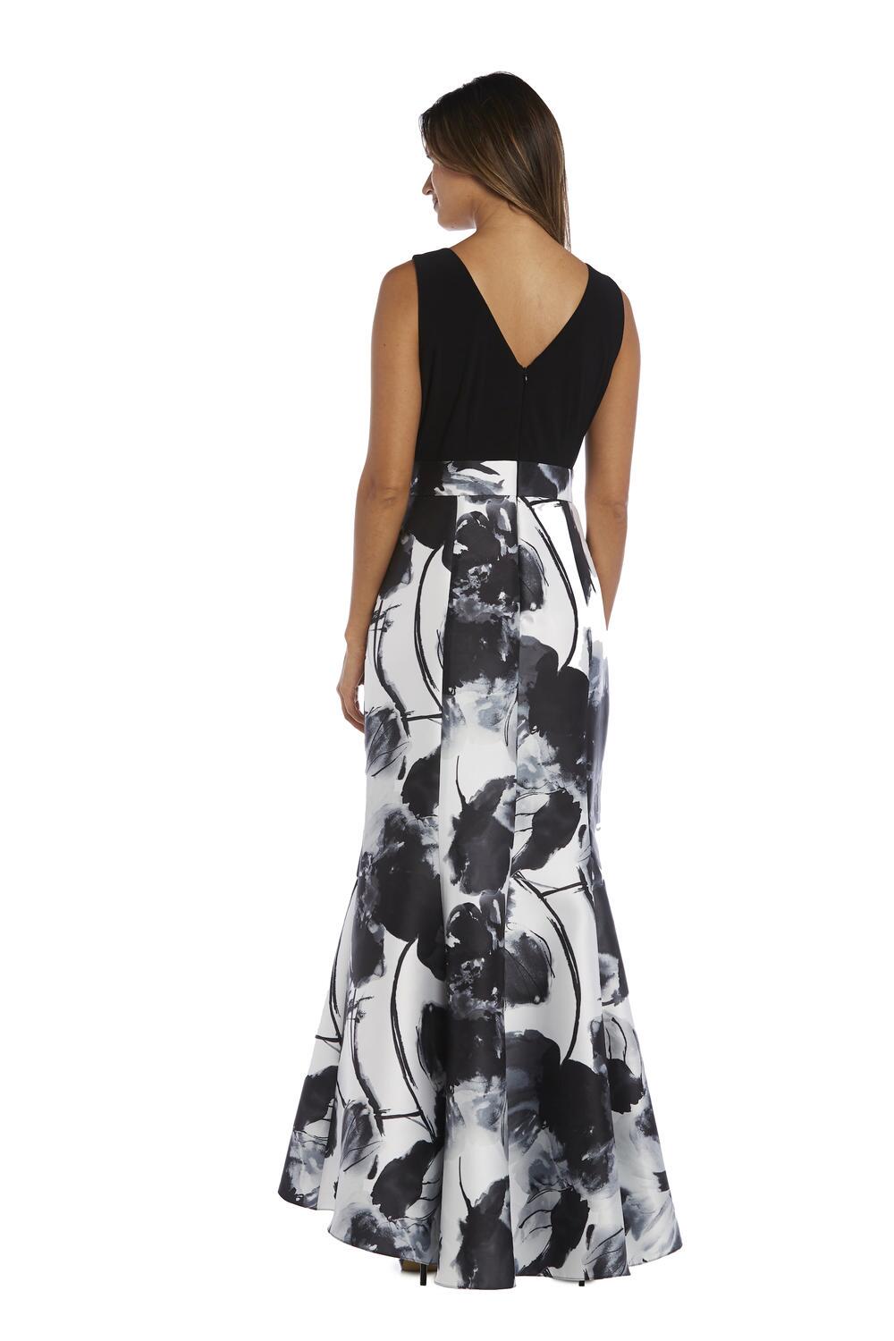 Vestido sirena con falda estampada