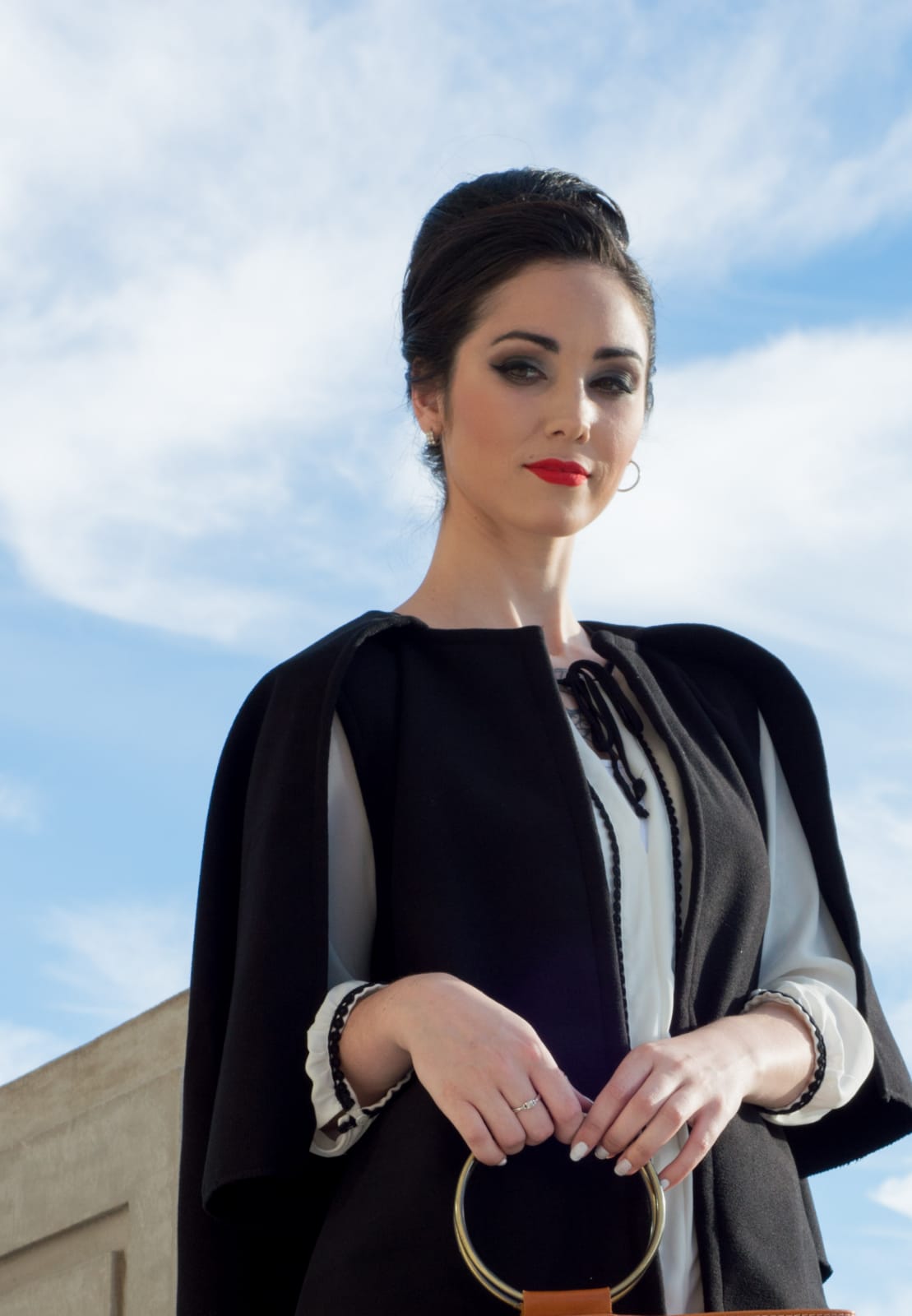 Chaqueta/capa de paño negro