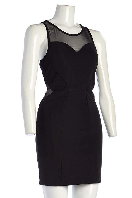 Vestido con transparencias