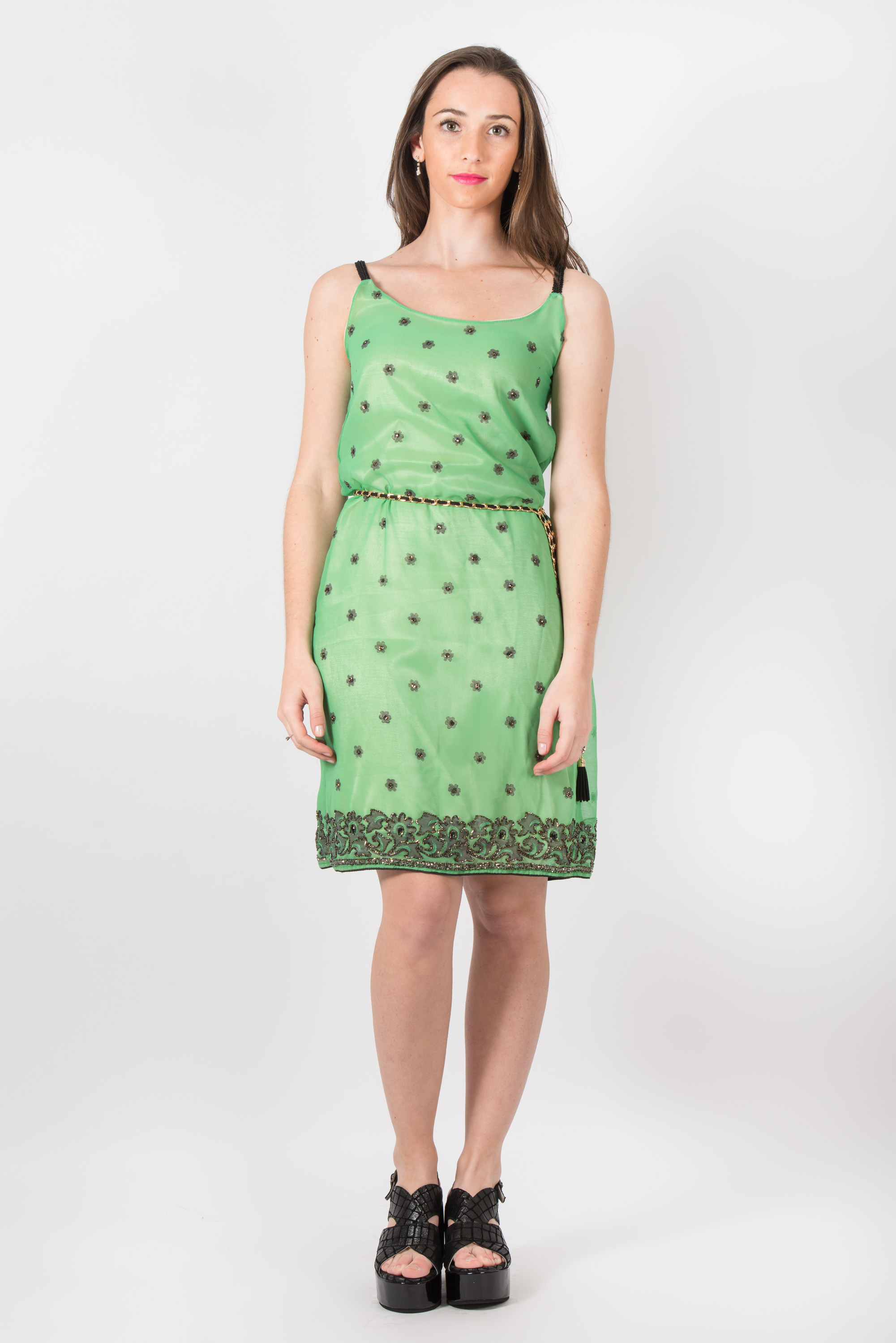 Vestido en gasa bordada