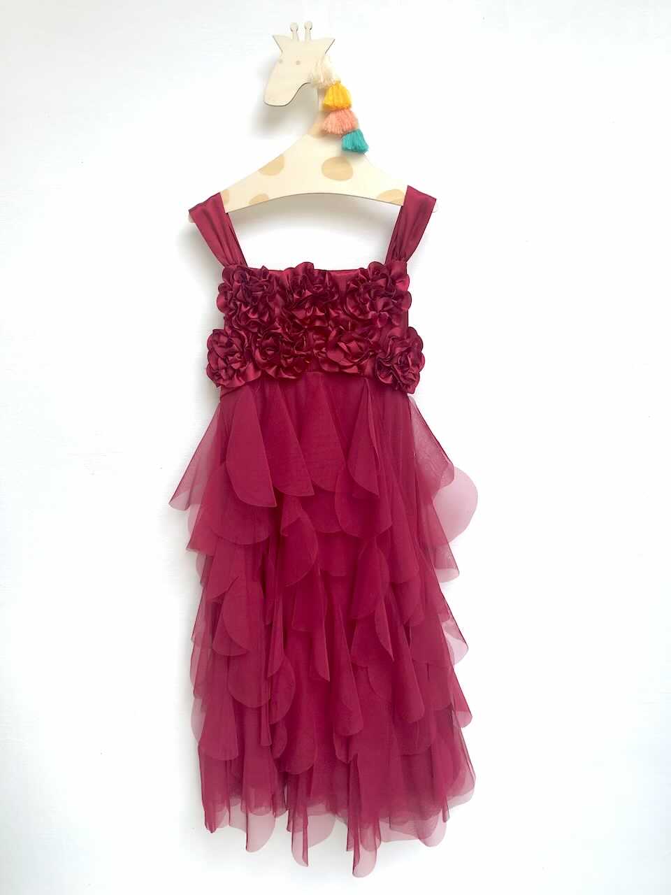 Vestido con falda en tul