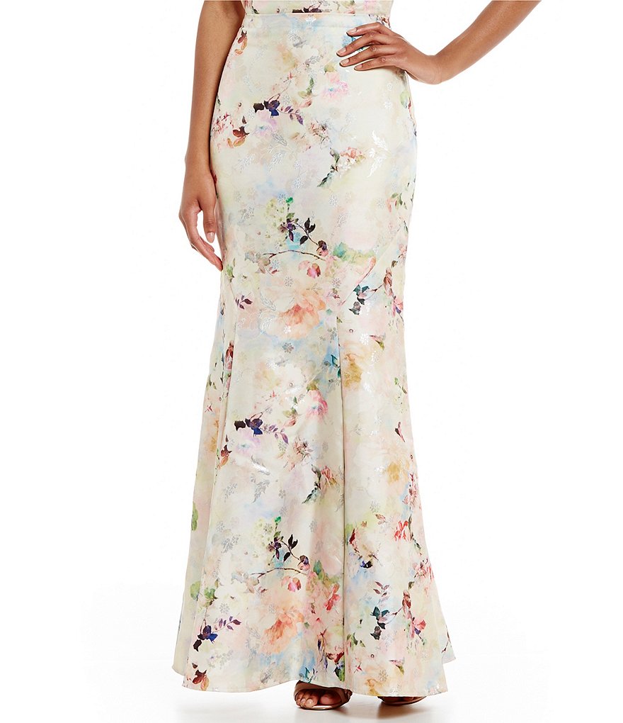 Pollera floreada sirena