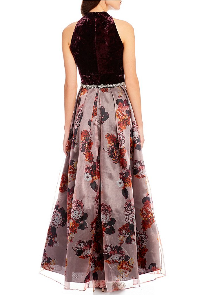Vestido con top en terciopelo y falda en organza floreada