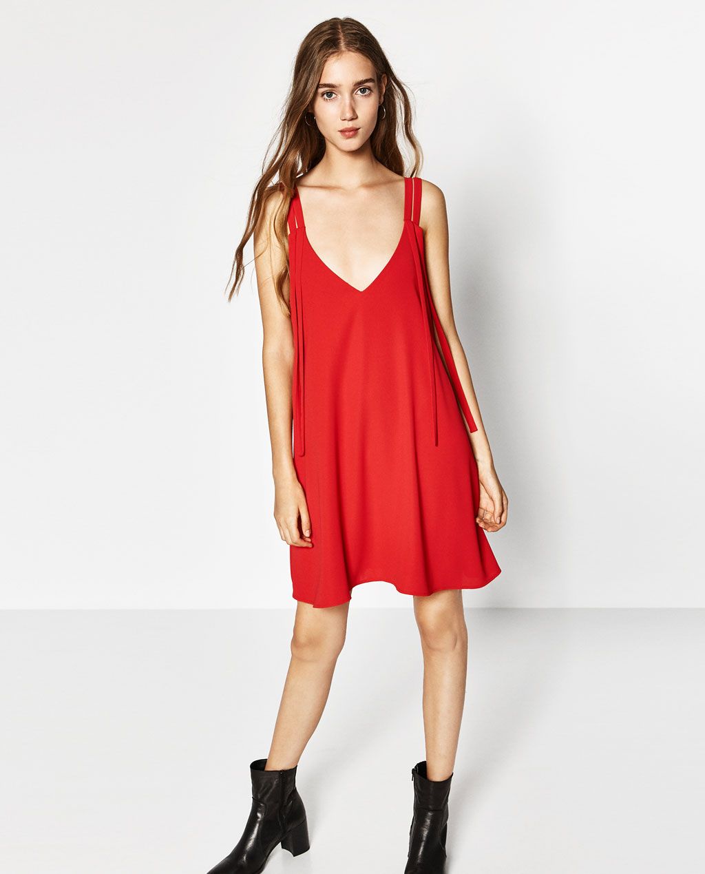 Vestido con doble tira