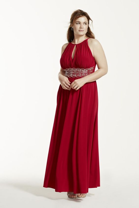 Vestido con bordado en cintura