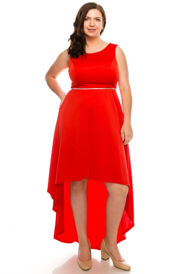 Vestido con falda asimétrica y strass en cintura