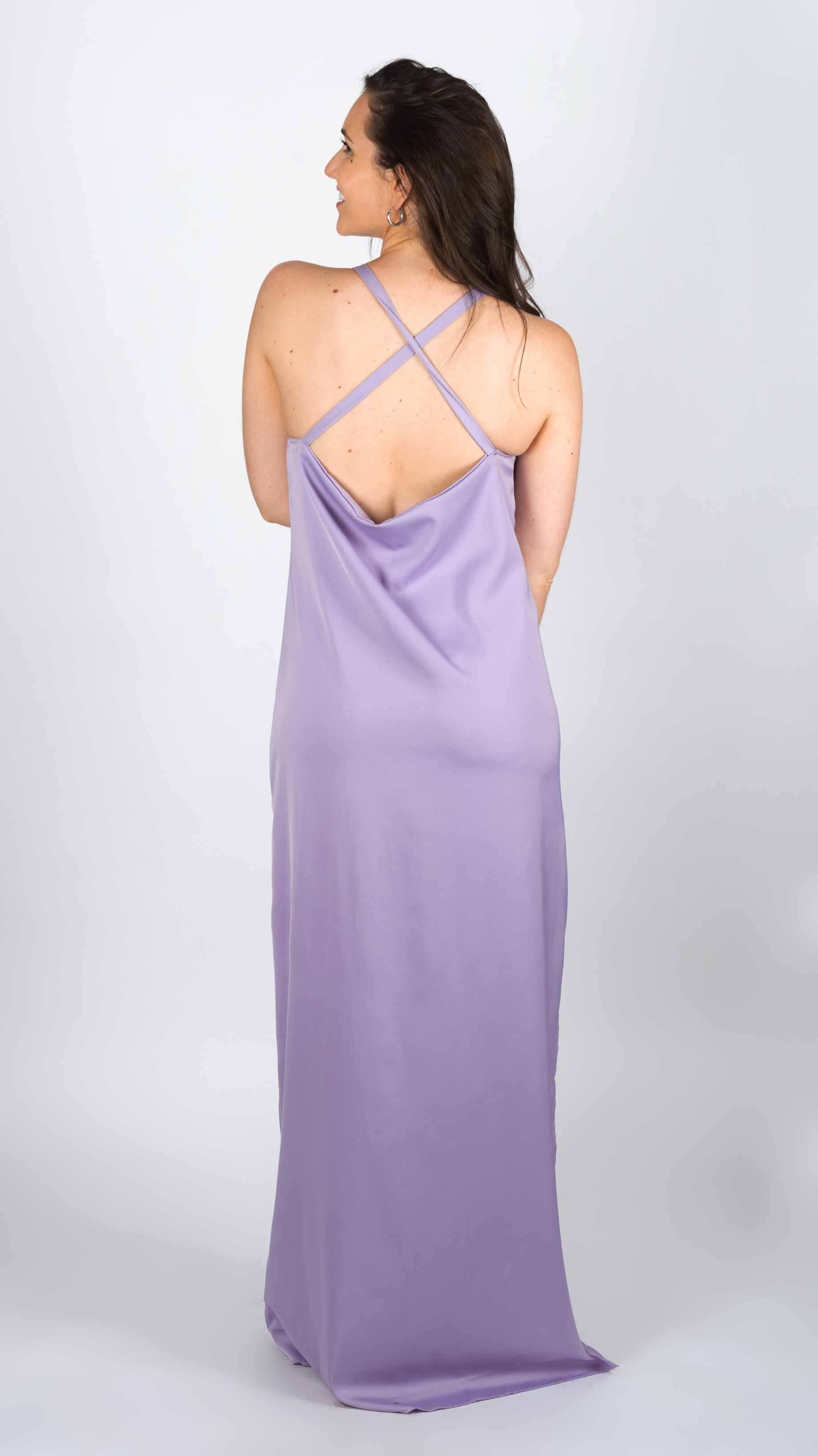 Vestido en satén lila
