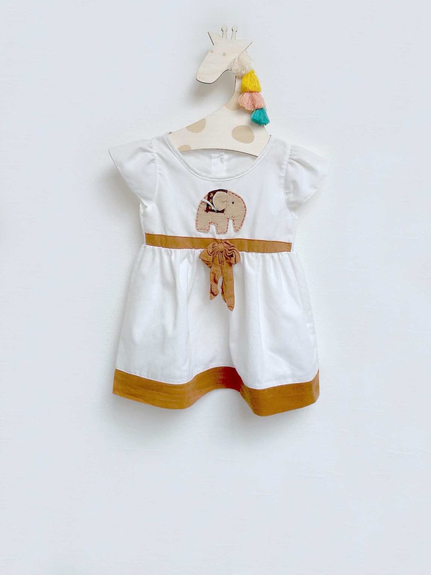 Vestido con elefante