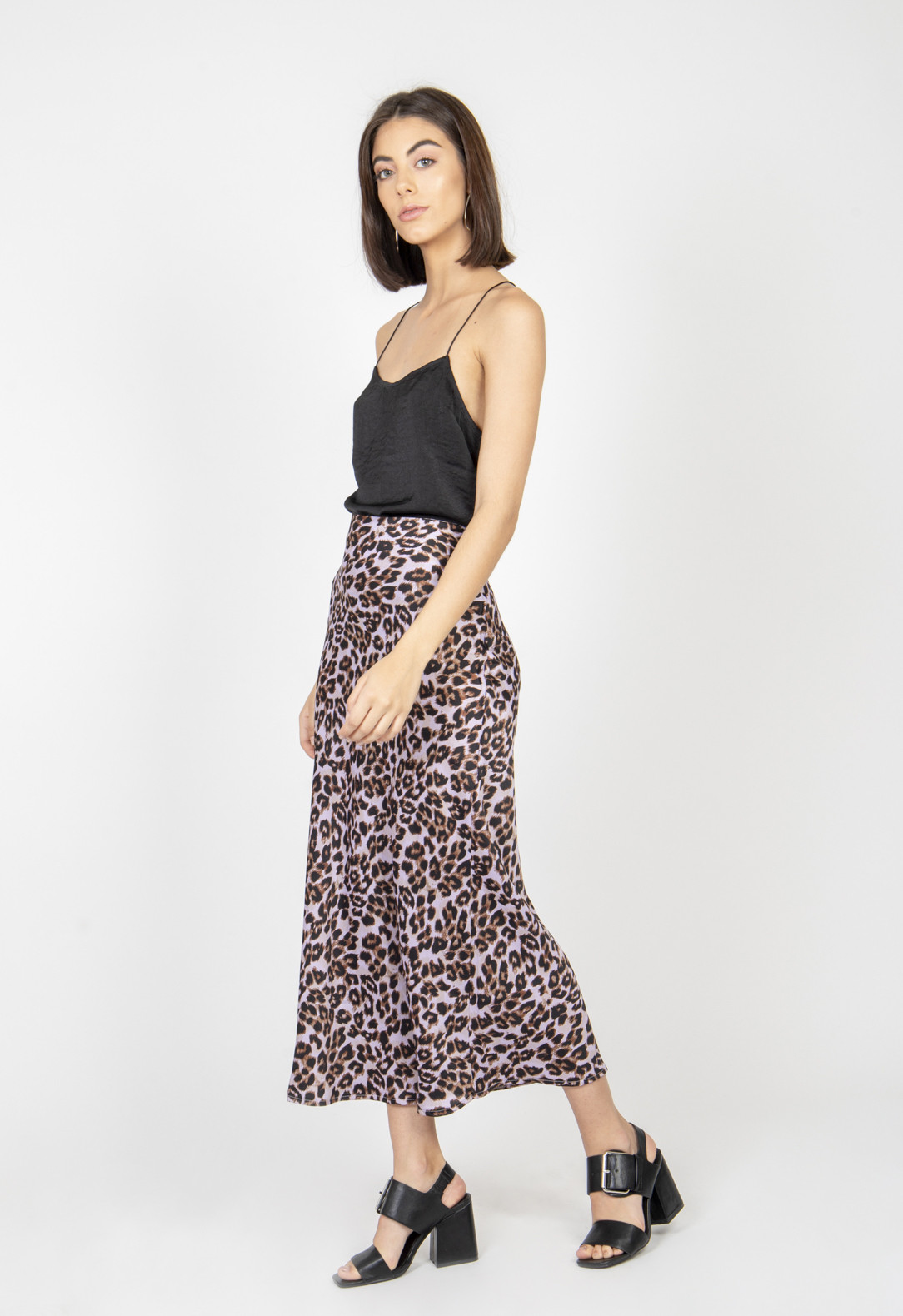Falda midi en satén animal print