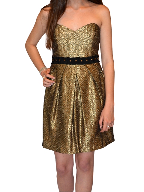Vestido strapless en dorado