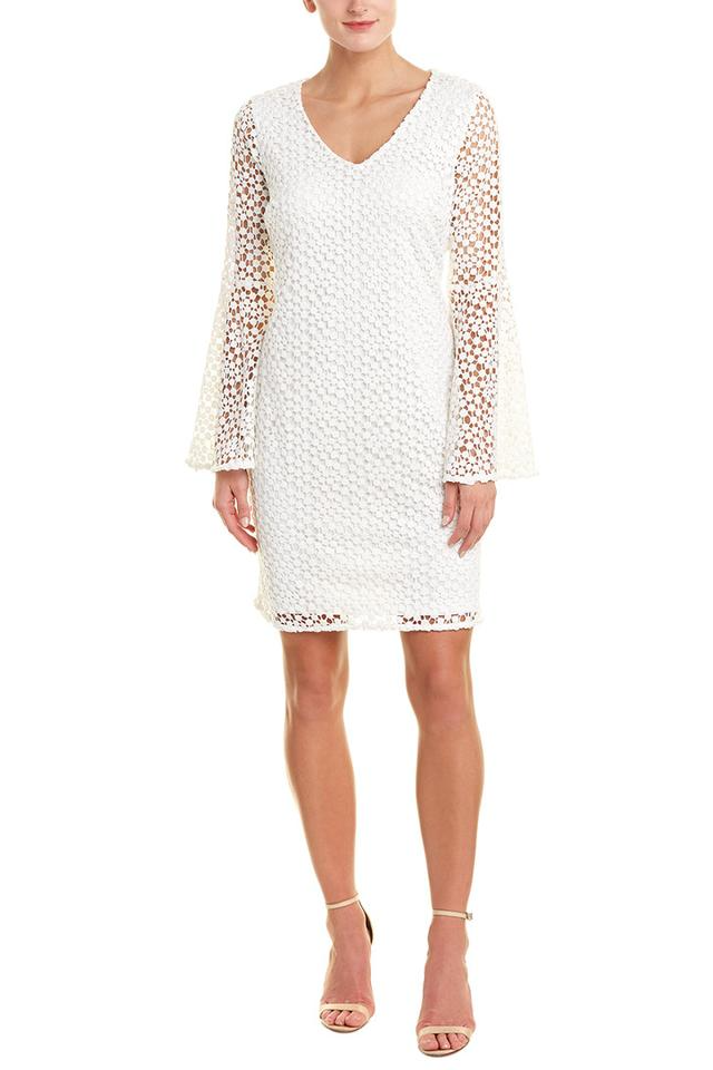 Vestido con mangas anchas