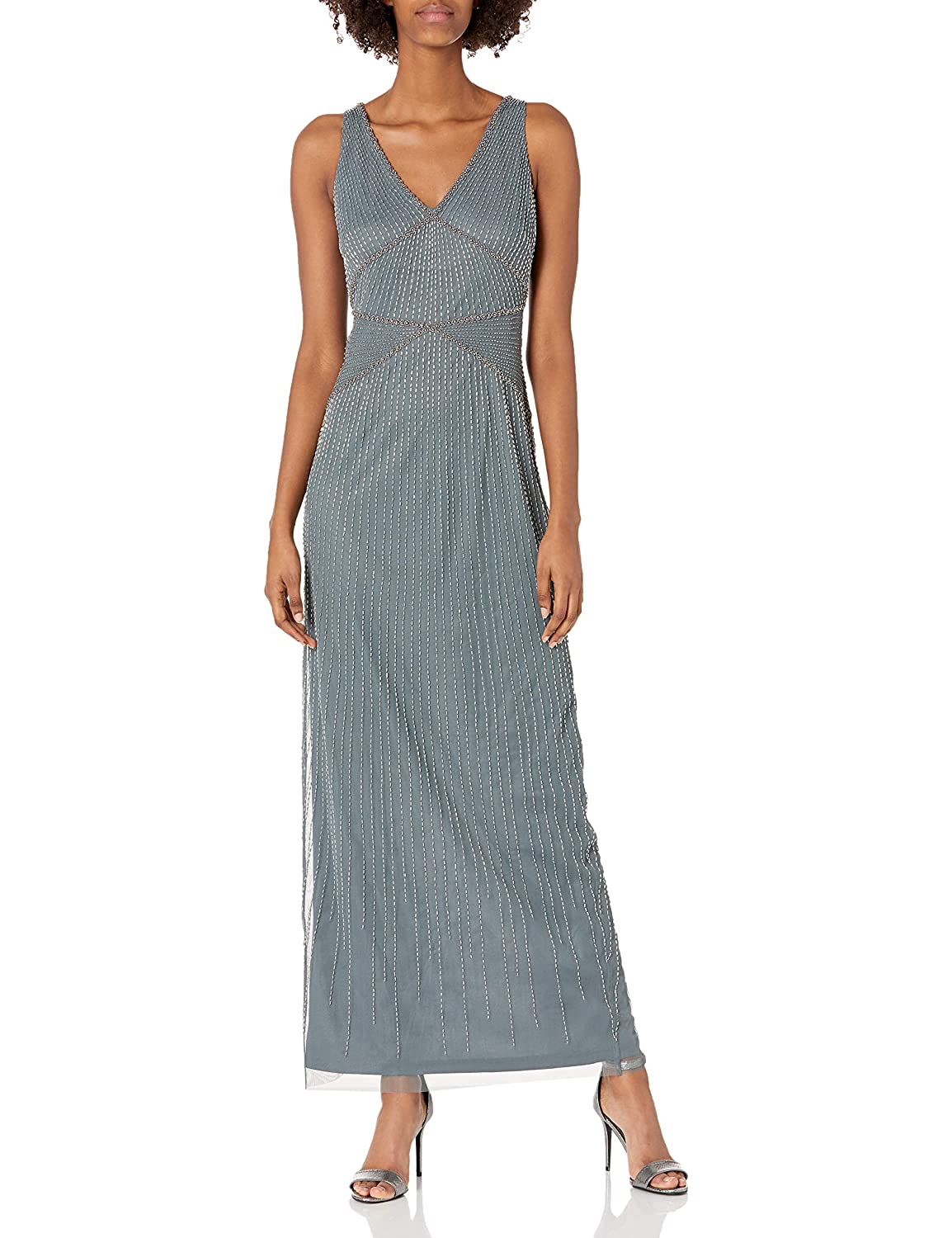Vestido todo bordado