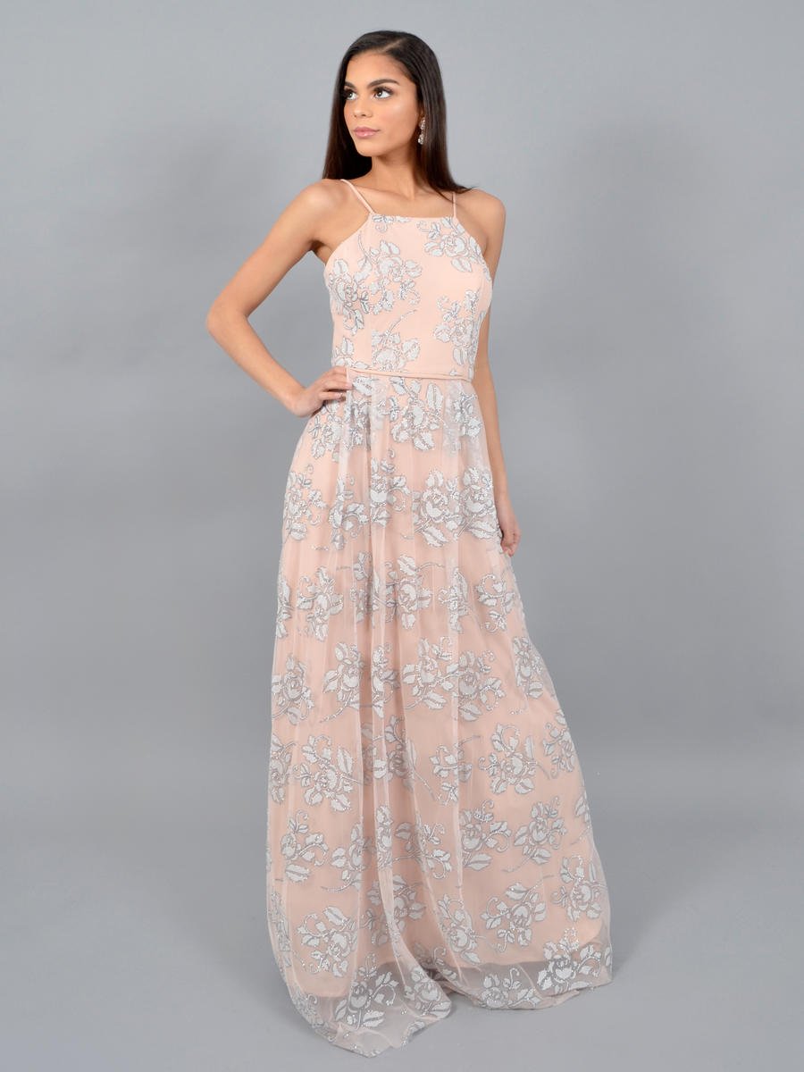 Vestido floreado en blanco