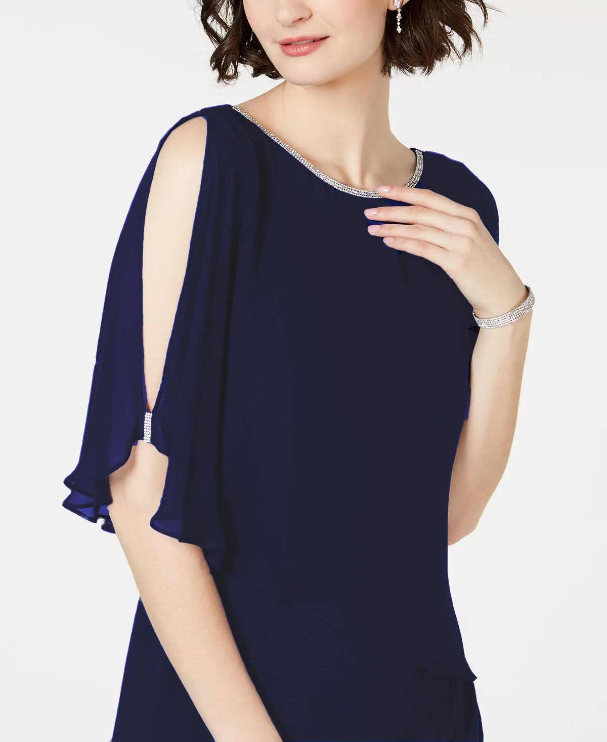 Vestido con capa