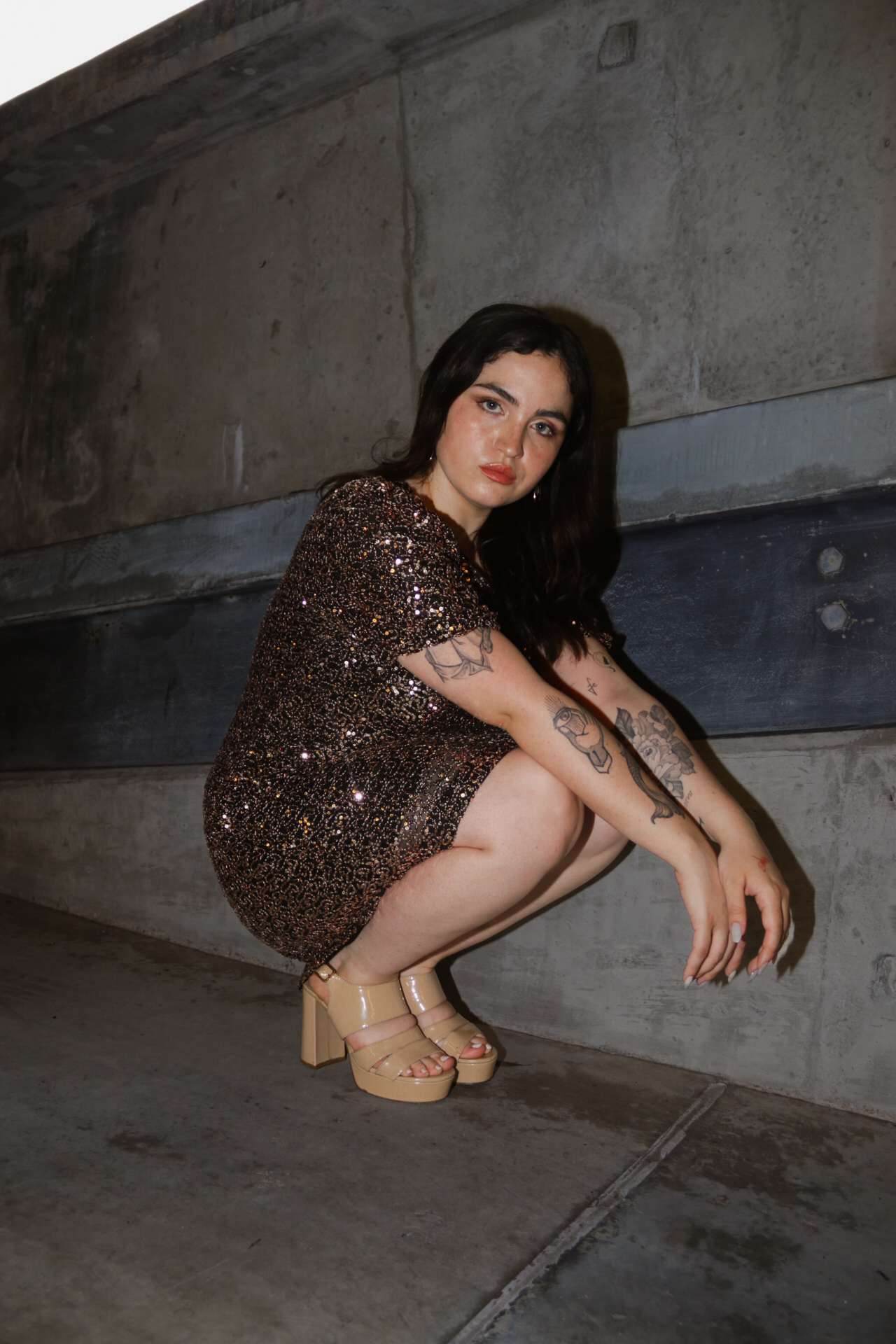 Vestido de lentejuelas con mangas