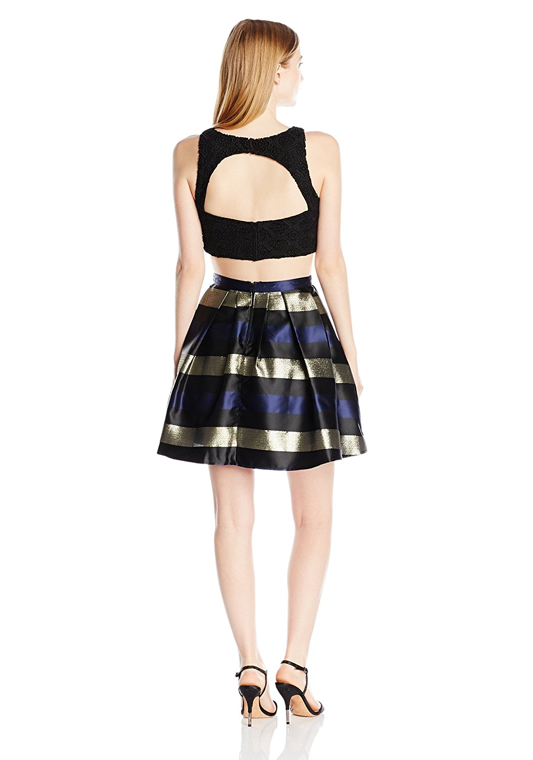 Conjunto de top y pollera