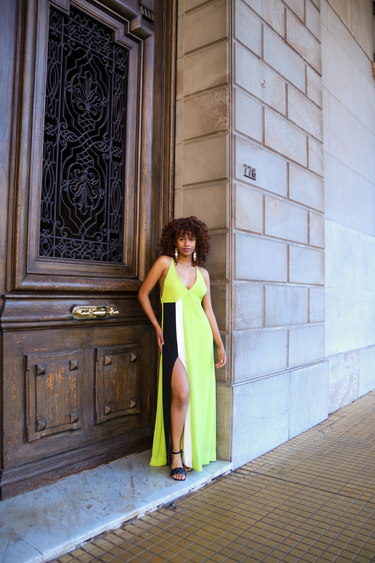 Vestido escote en V
