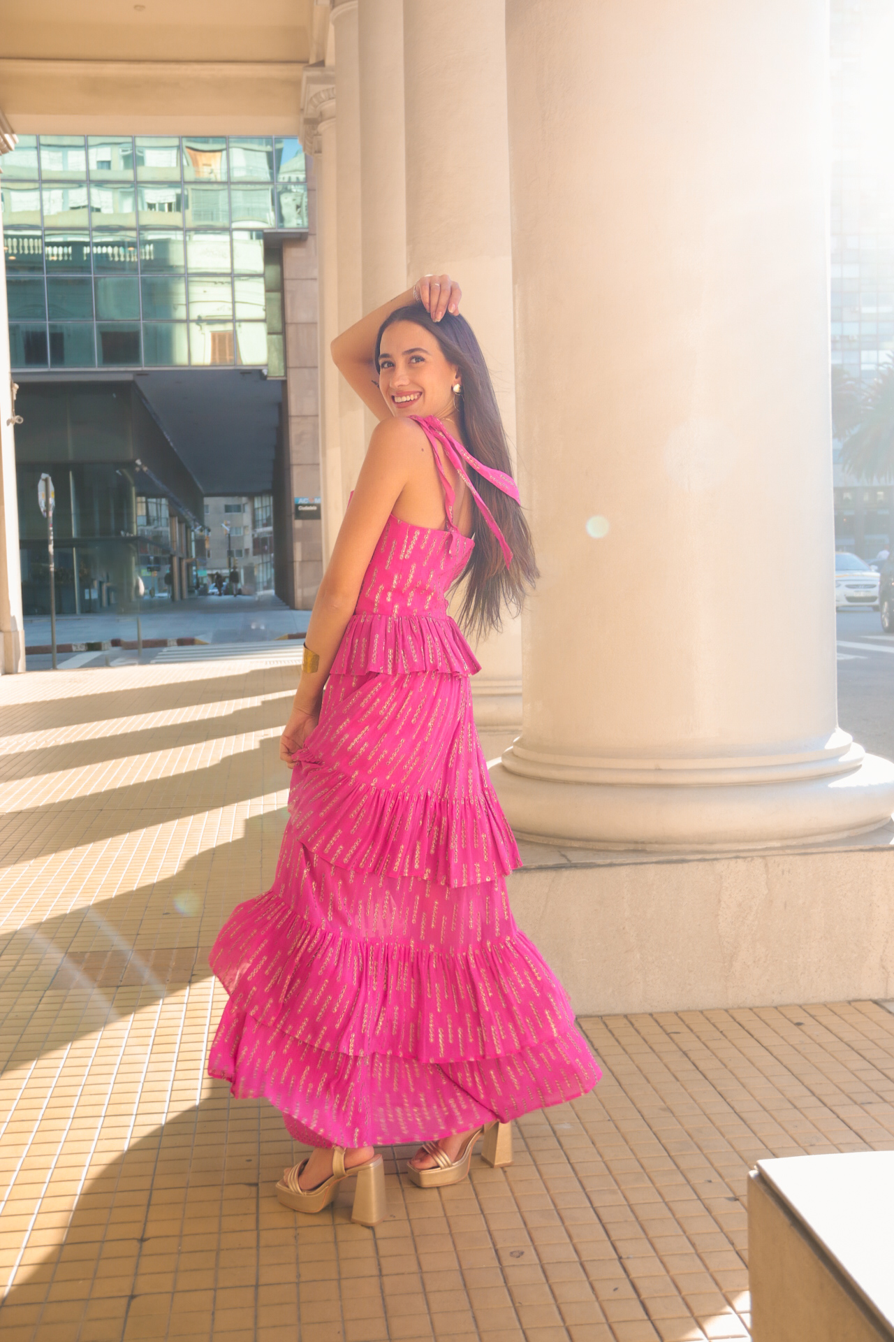 Vestido con falda con volados