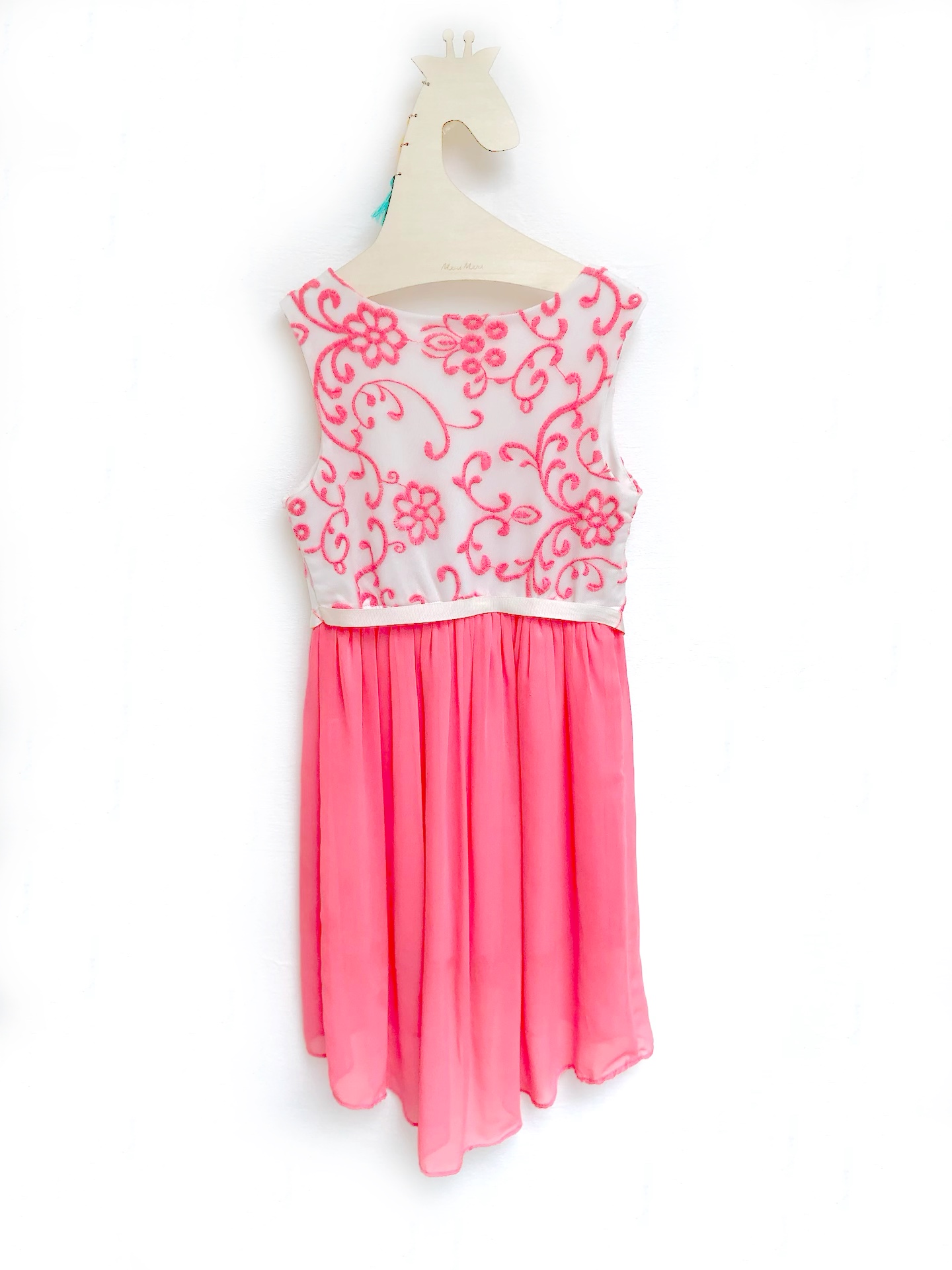 Vestido con top floreado