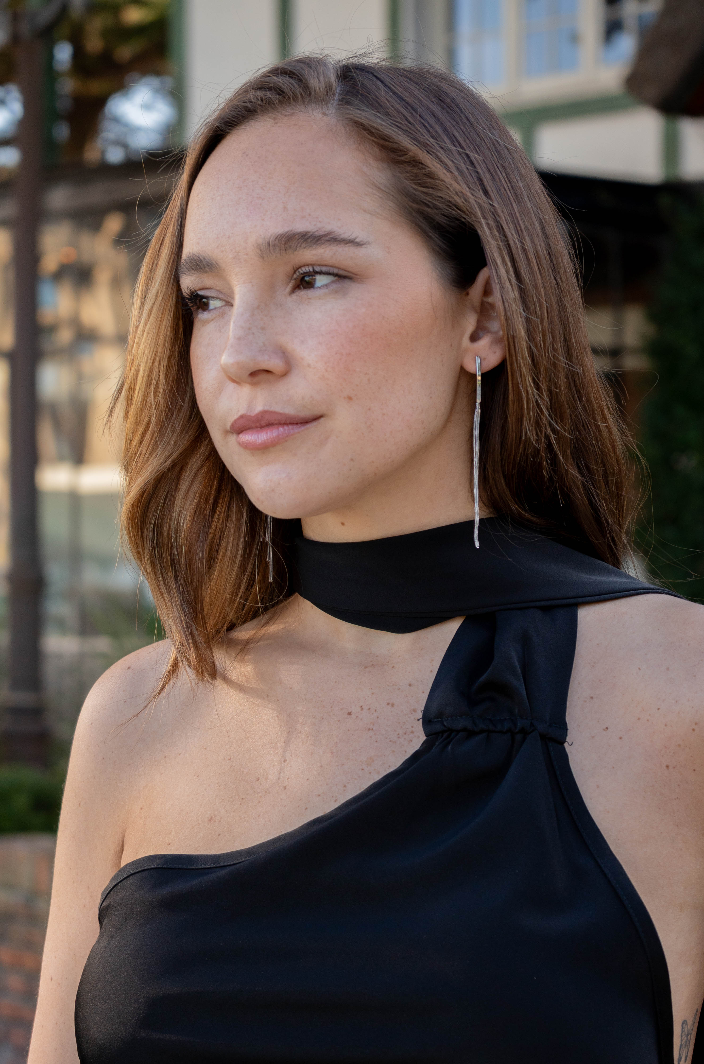 Vestido en satén negro
