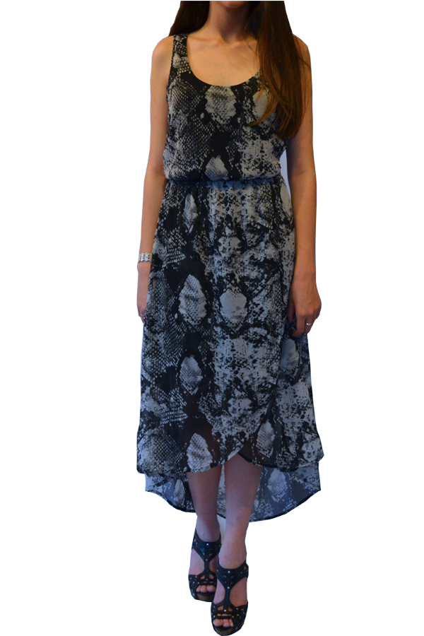 Vestido en gasa con falda asimétrica