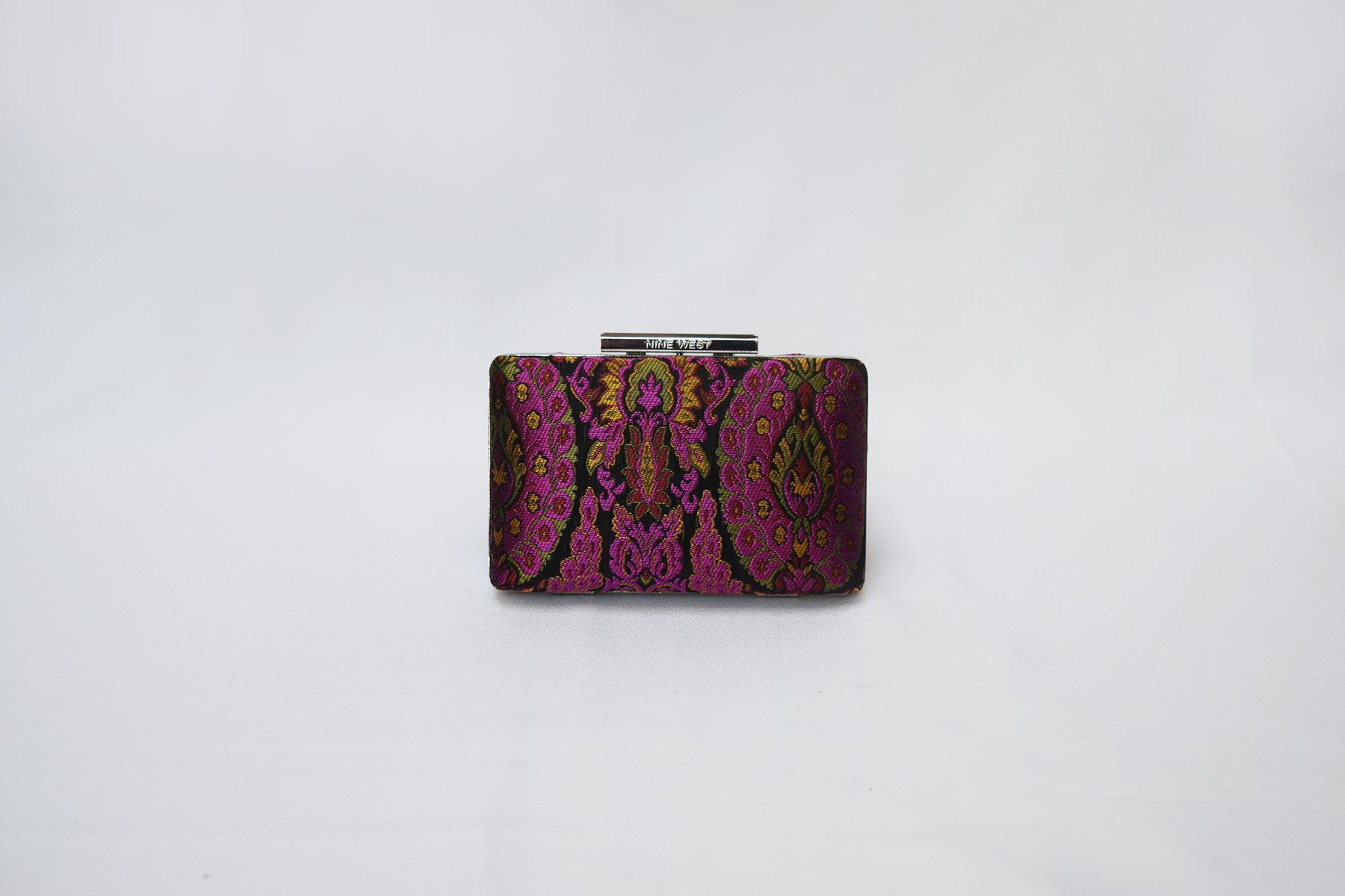Clutch estampado