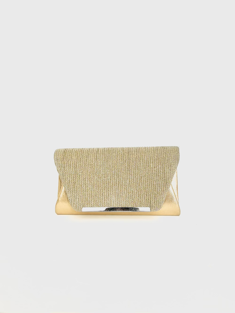 Sobre dorado con detalle en tapa