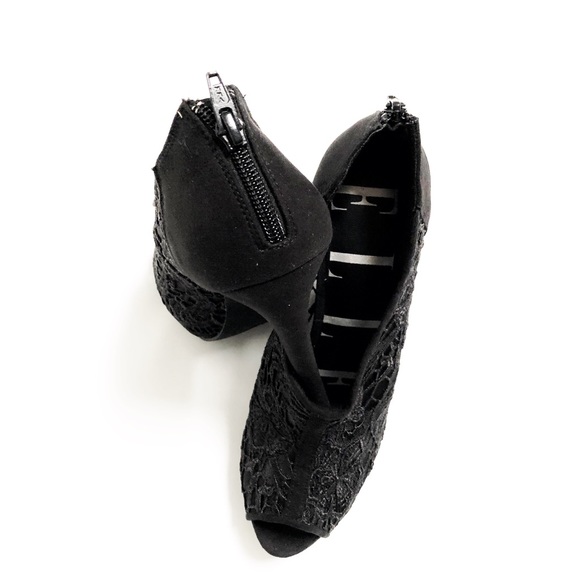 Zapatos de encaje