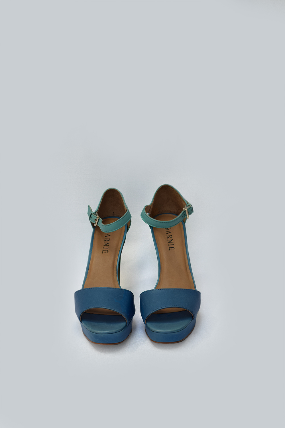 Sandalias en dos colores