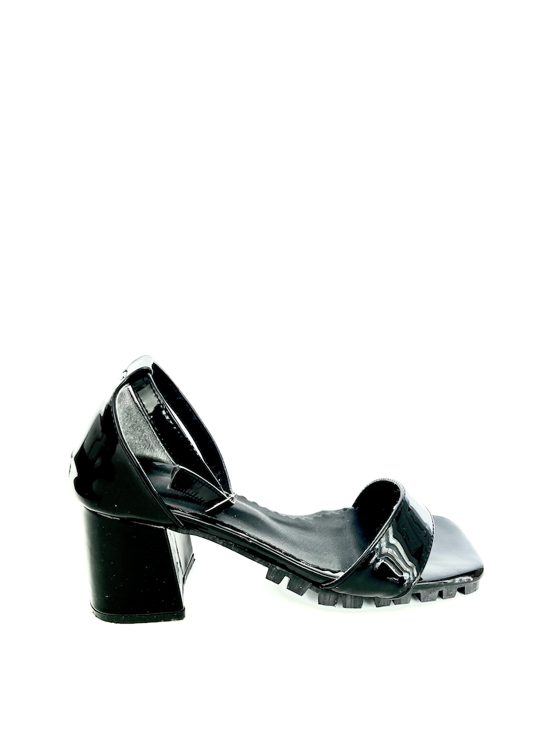 Sandalias de charol