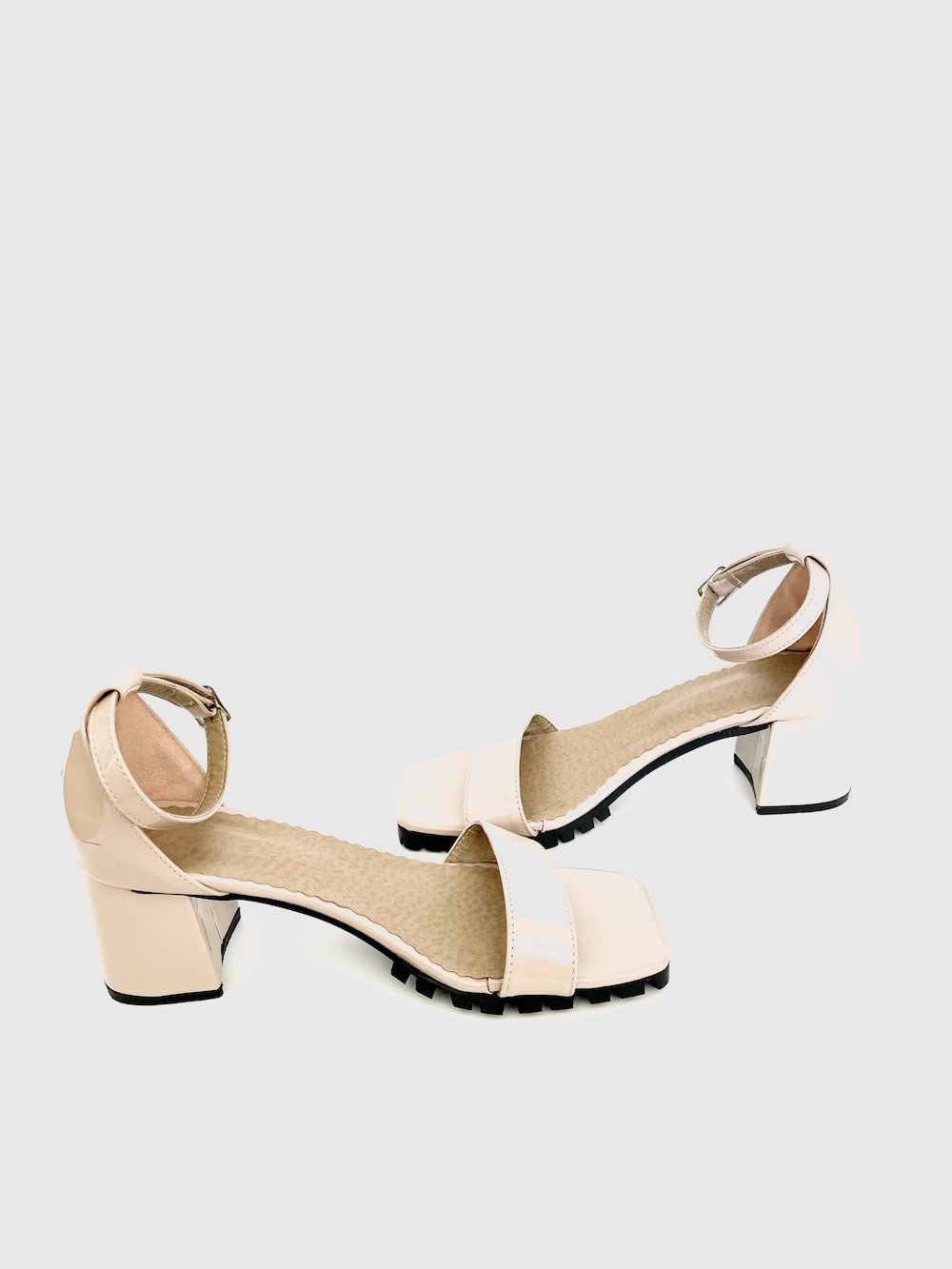 Sandalias de charol
