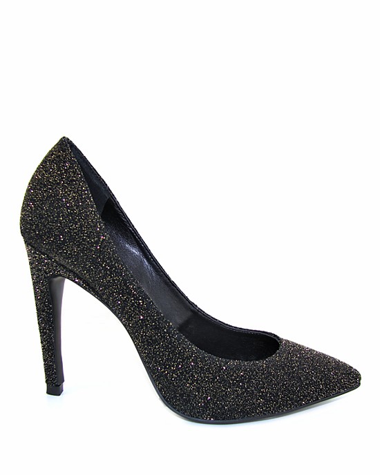 Zapatos en punta