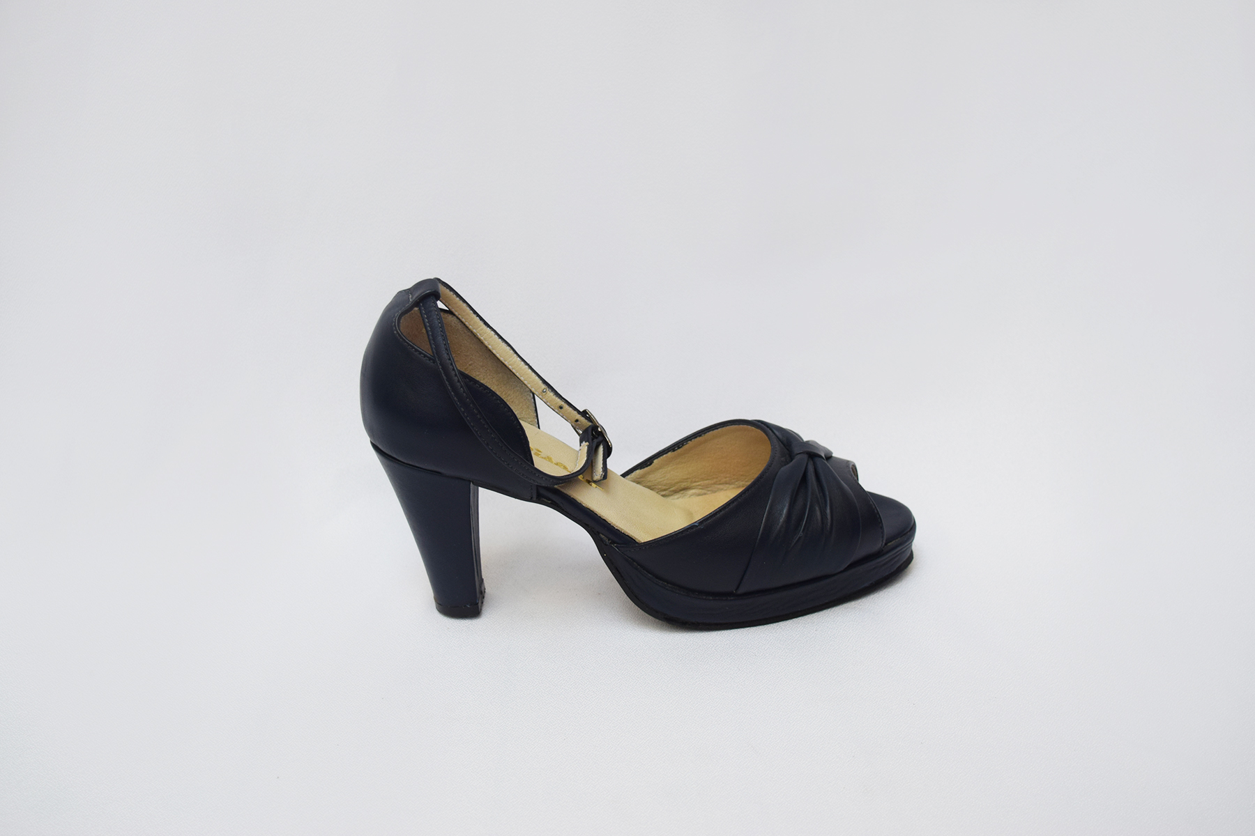 Sandalias en cuero azul