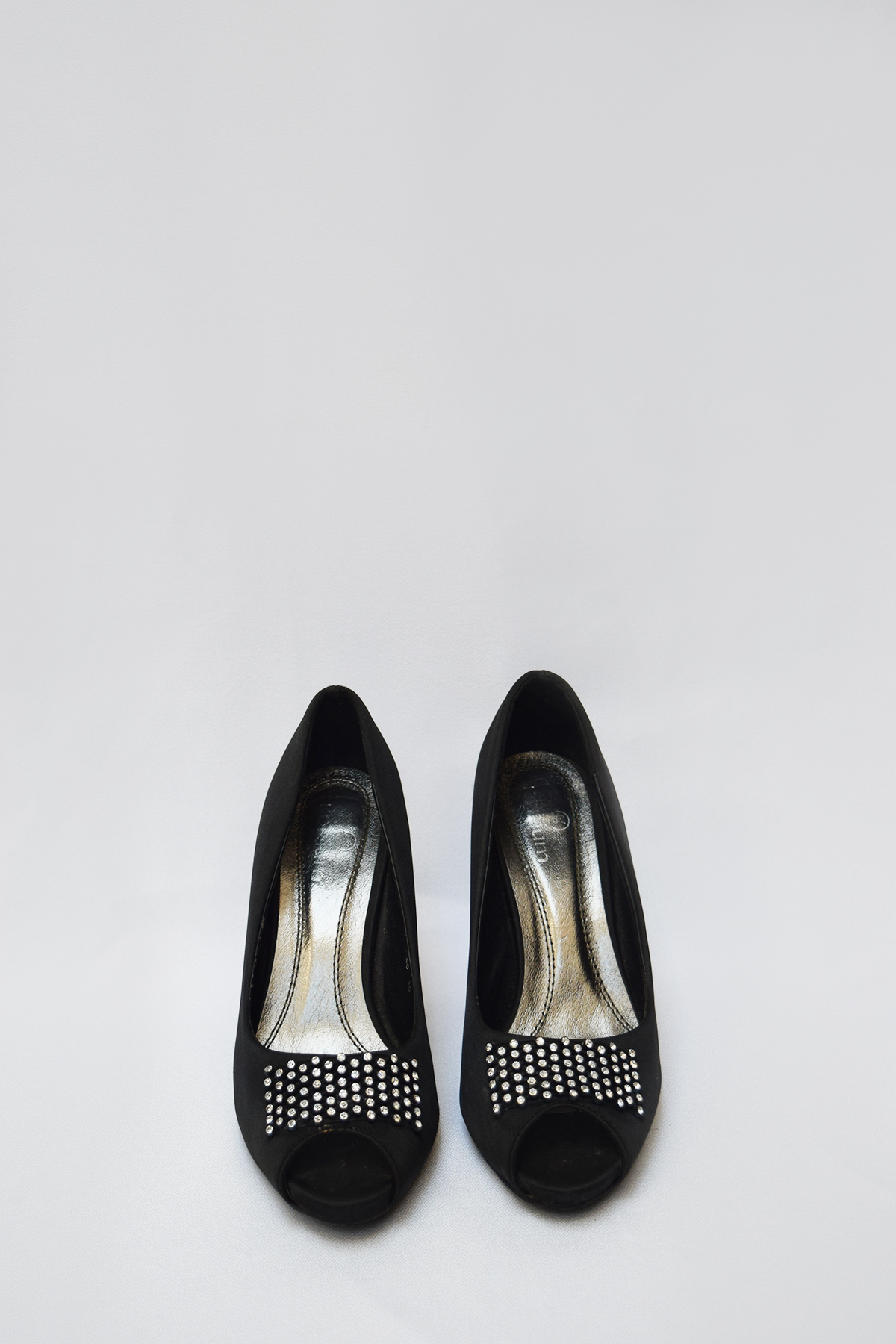 Zapatos boca de pez con strass